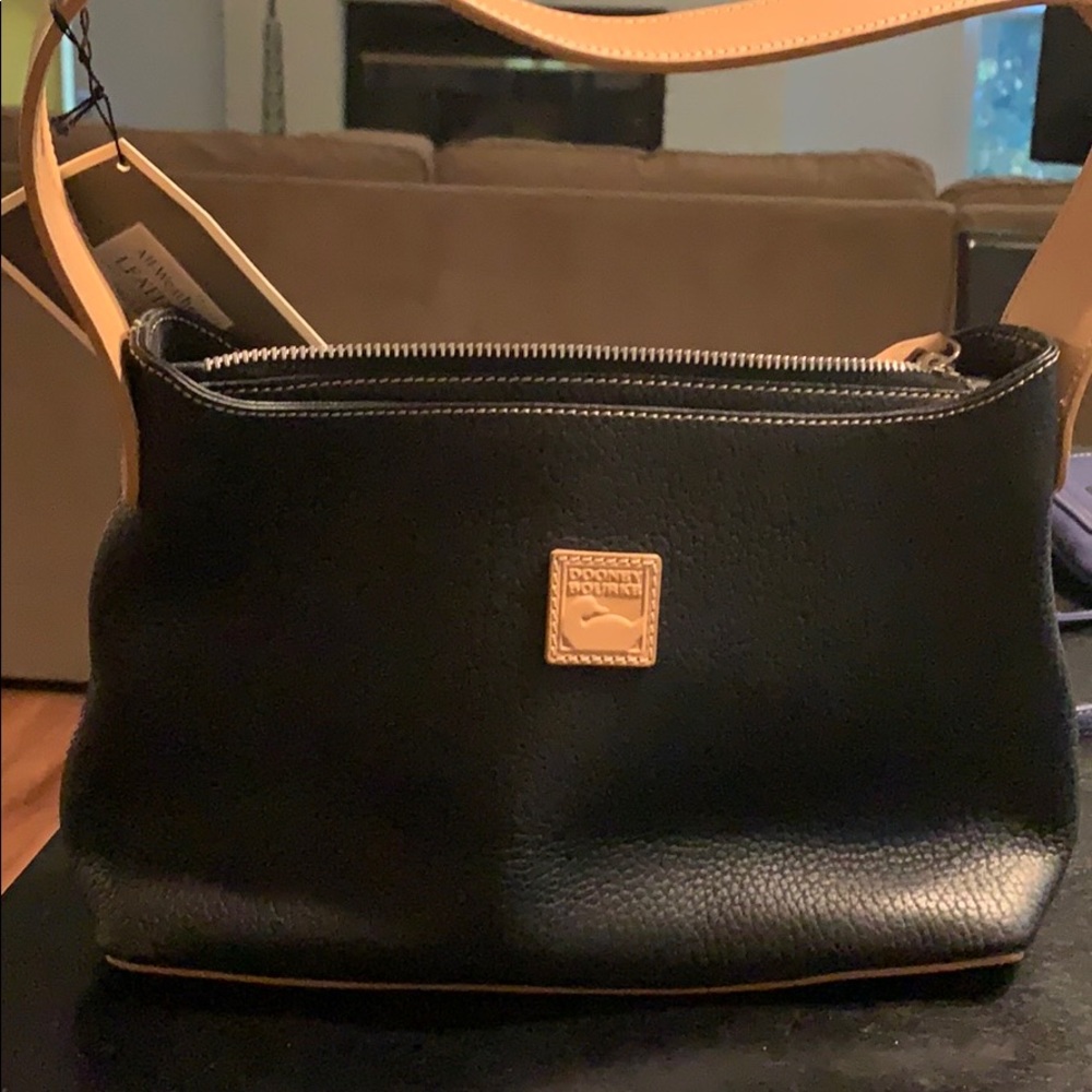 NWT Black and Tan leather Dooney and Bourke purse